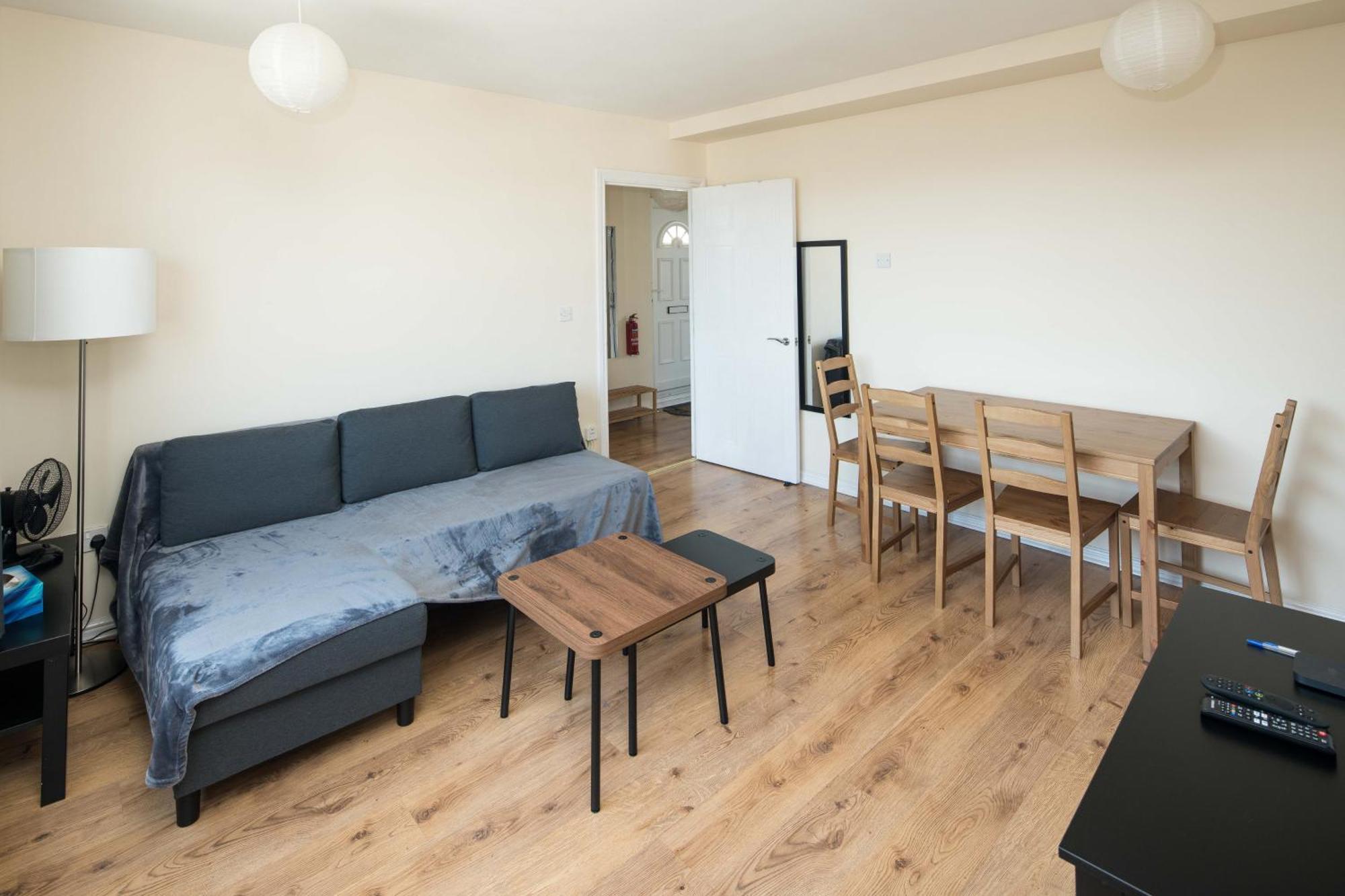 2Bd London Flat - City Buzz & Parkside Serenity Apartamento Exterior foto